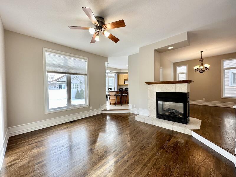 938 Scala Ave - Photo 3 of 14