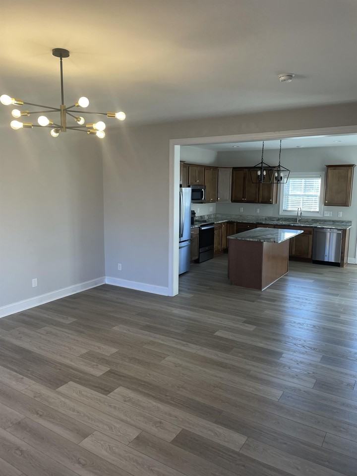 1021 Ridgestone Ct #1 - Photo 4 of 14