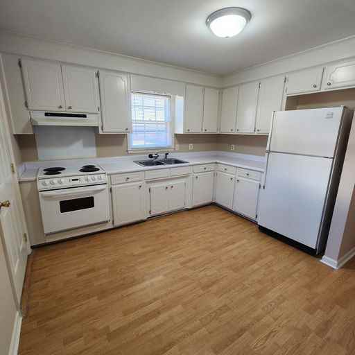 2085 John Dodd Road - Photo 3 of 10