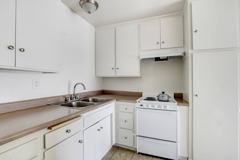 Sepulveda Manhattan Apartments - Photo 1 of 1