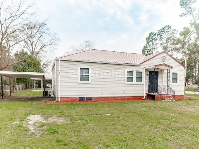 2028 Shirley Ave - Photo 3 of 25