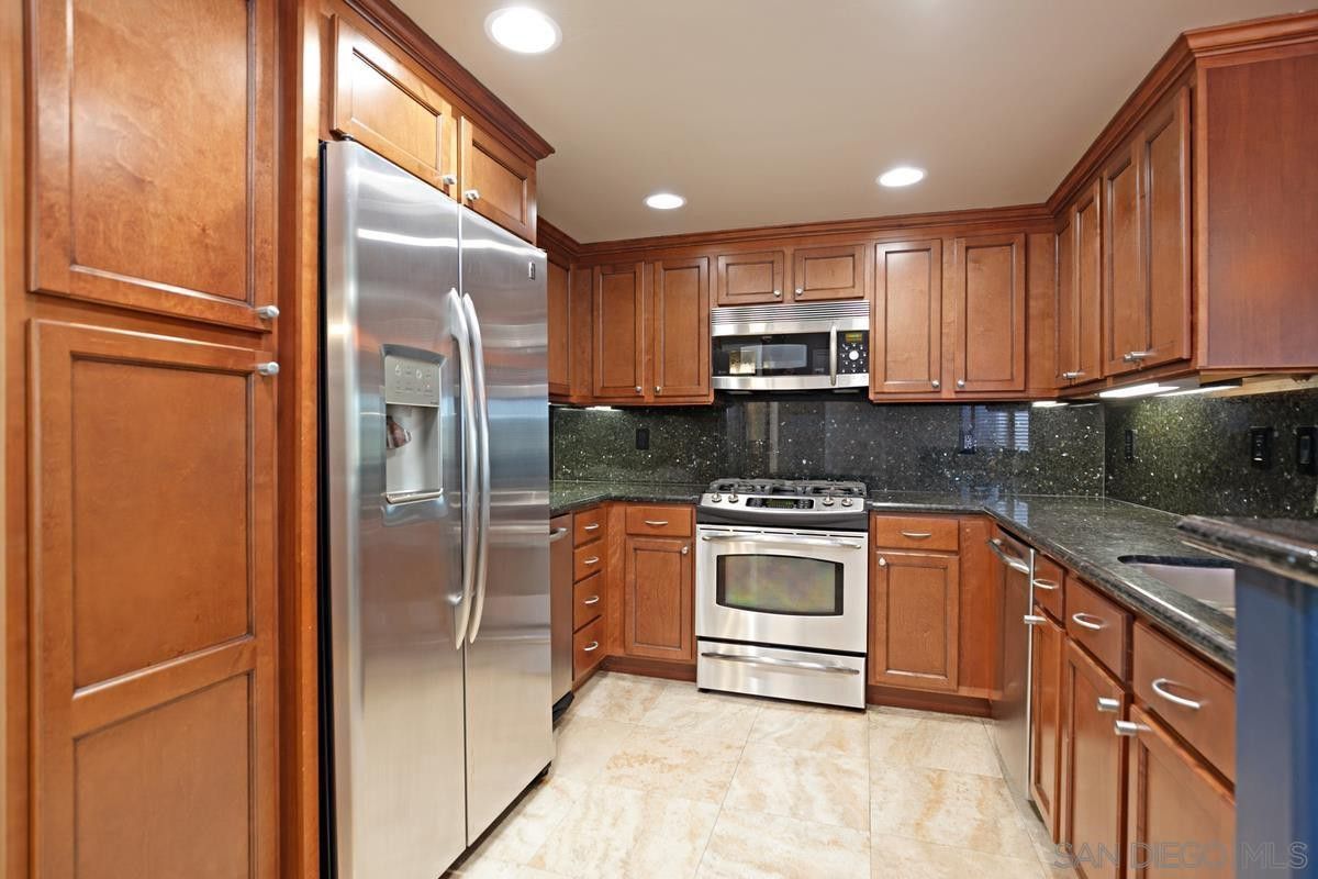 3921 Oregon St #3921 - Photo 6 of 26