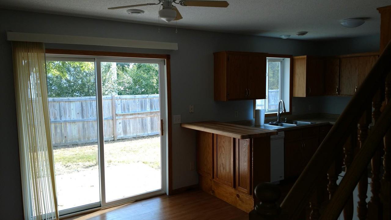 8360 Linden Street - Photo 3 of 17