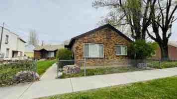 featured image of 2108 Jefferson Ave