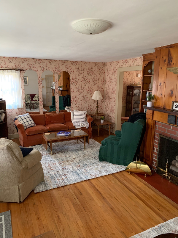 330 S Main St - Photo 3 of 10