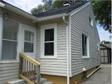 326 Dwight St - Photo 2 of 12