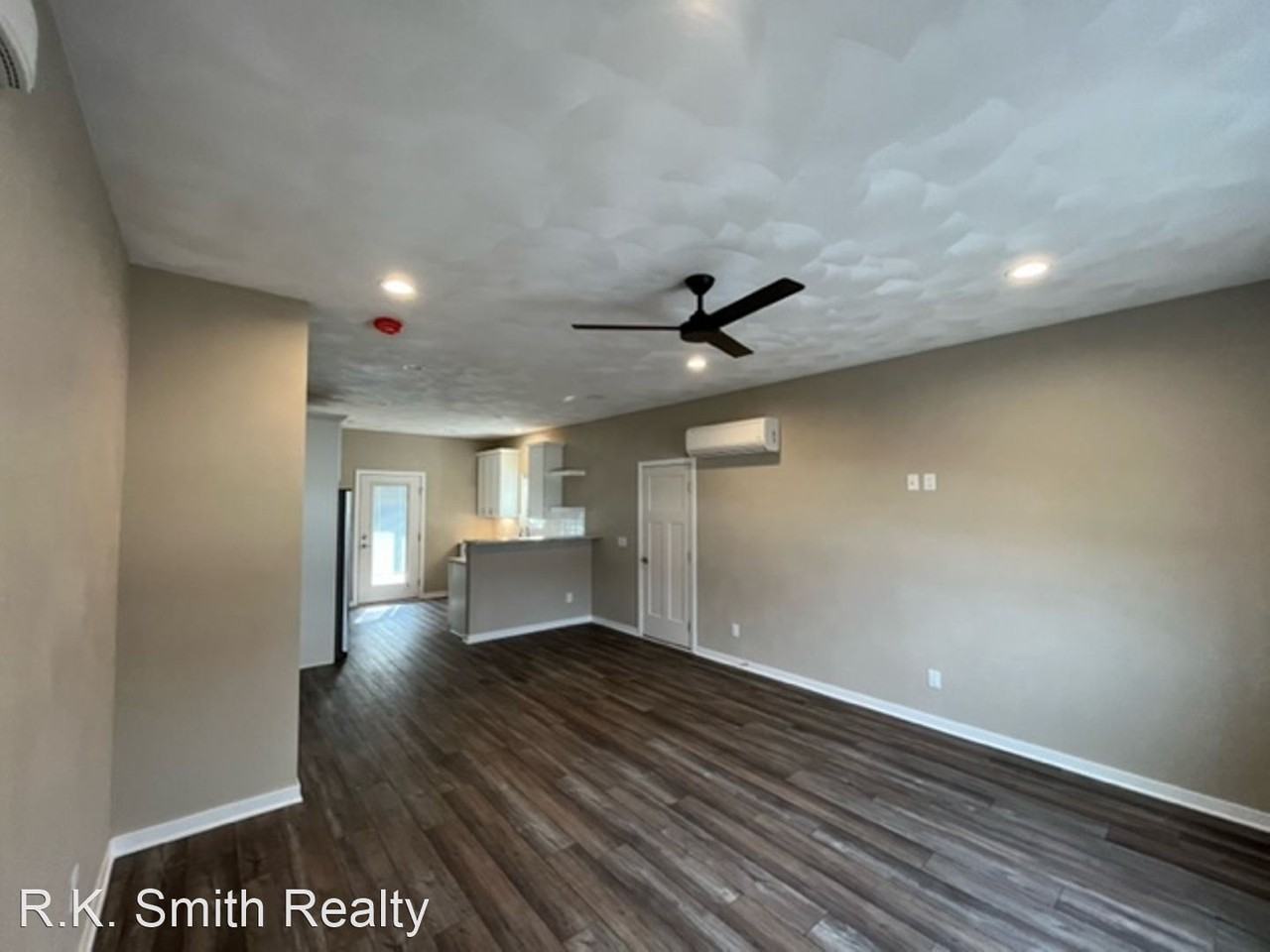 1244-1246 Mayfair Drive - Photo 2 of 18