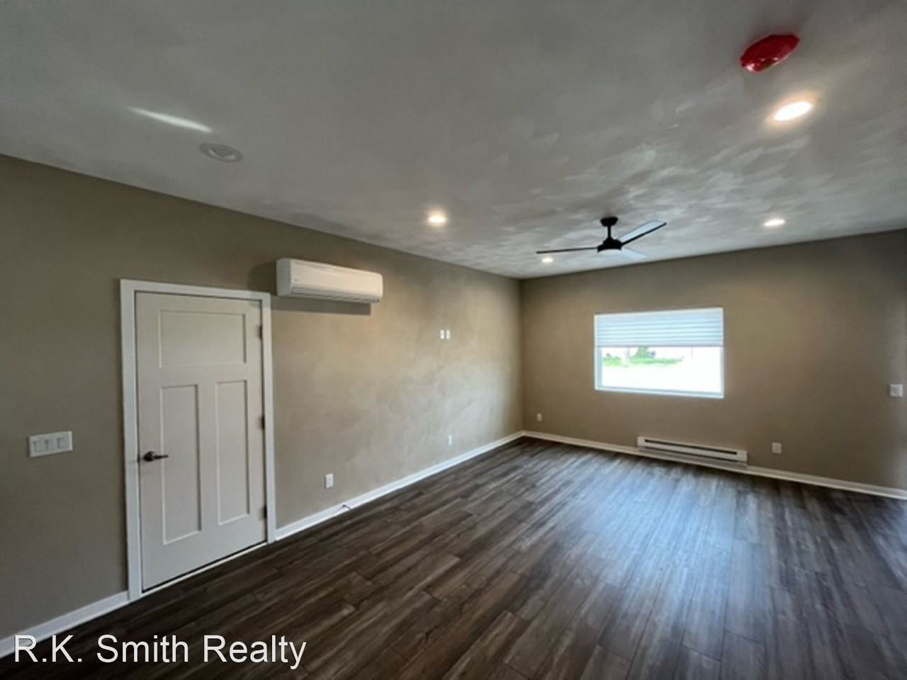 1244-1246 Mayfair Drive - Photo 3 of 18