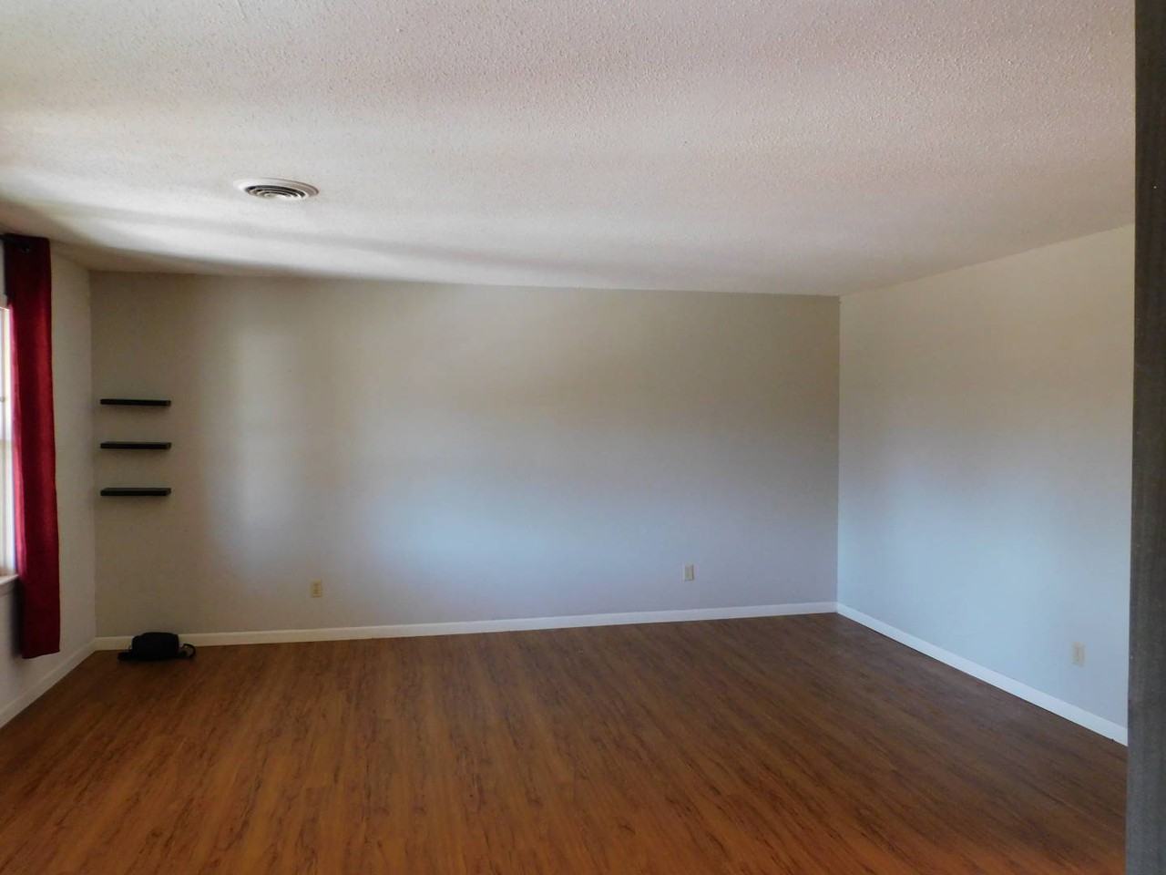 80 White Oak St #8 - Photo 2 of 23