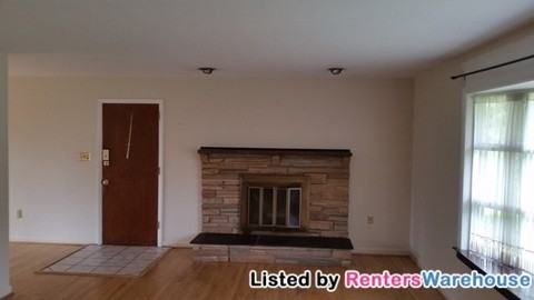 4215 Brandon Ln - Photo 2 of 15