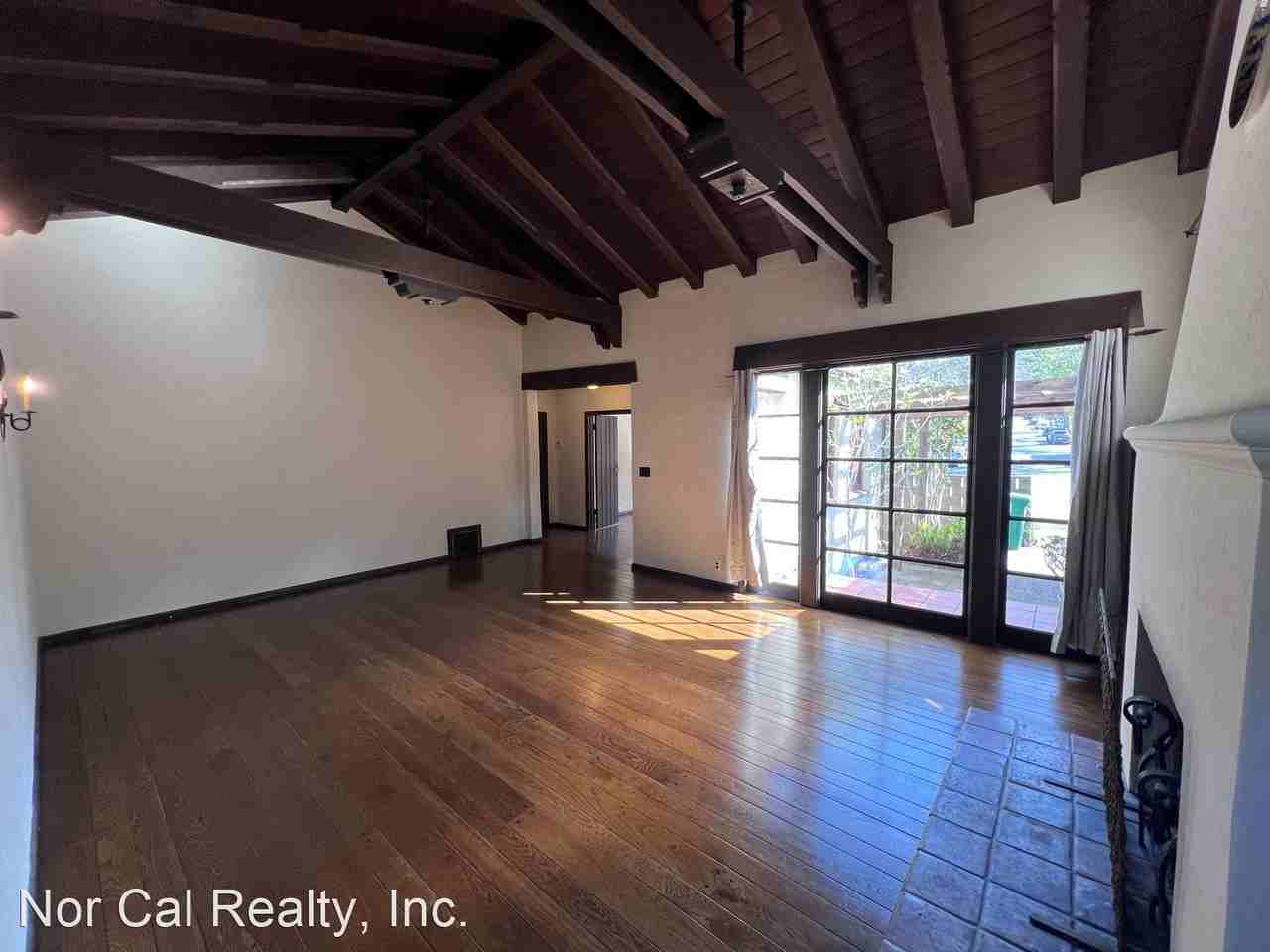 1702 Arch St - Photo 3 of 20