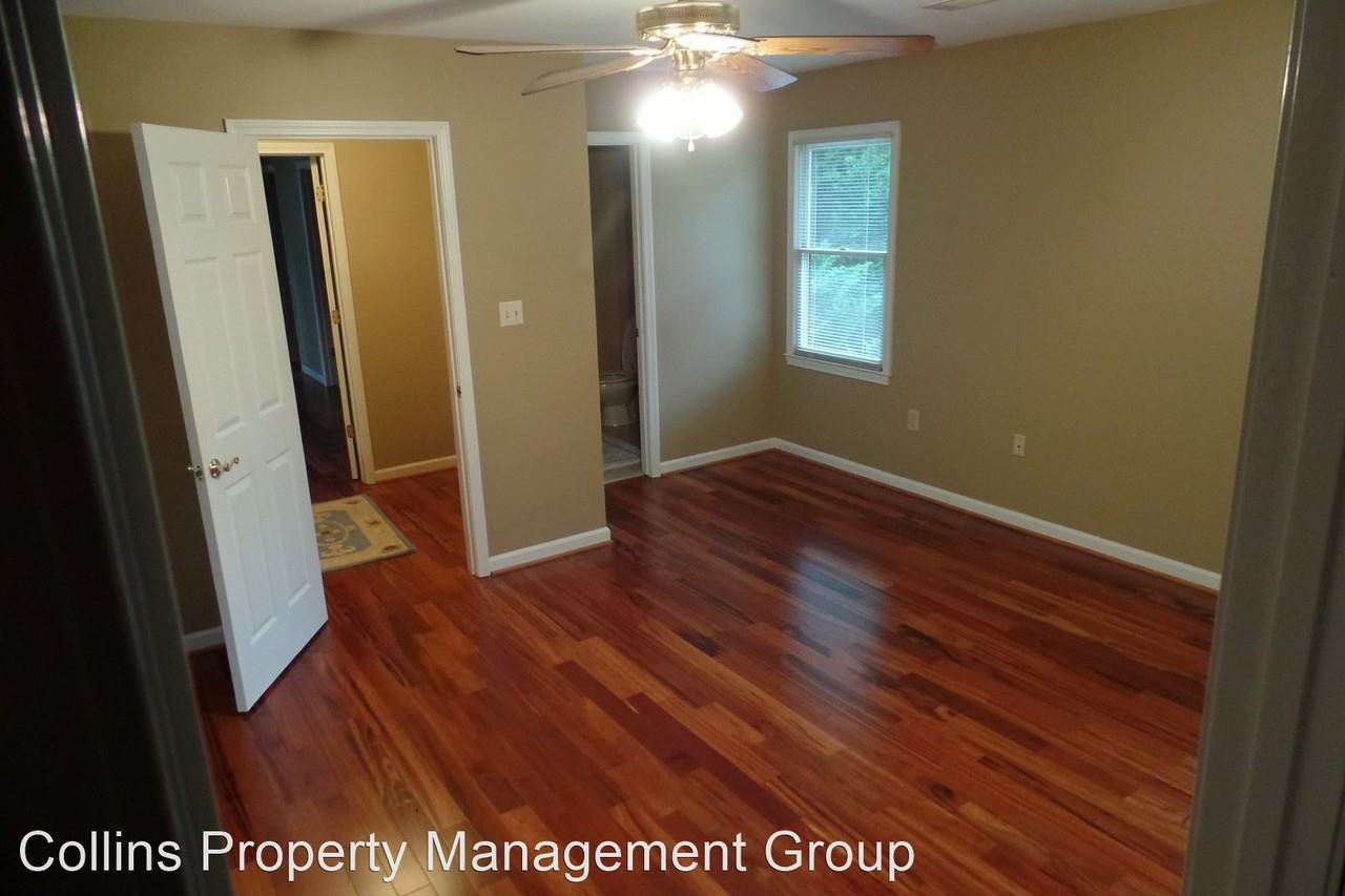 561 Chandler Heights Cir - Photo 3 of 40