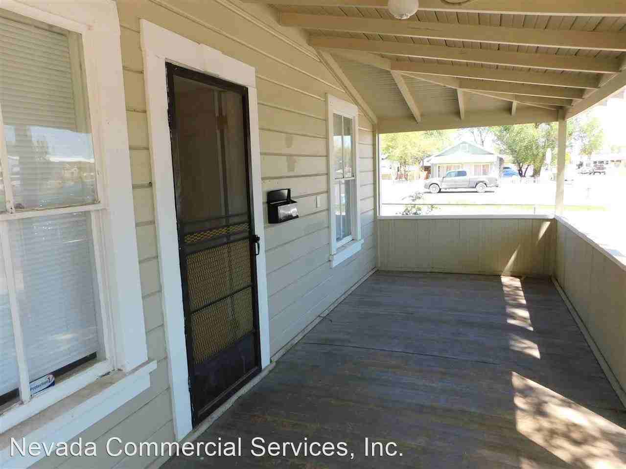 128 S Ada St - Photo 2 of 10