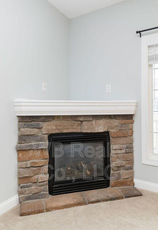 10525 Hickory Dr #6 - Photo 6 of 27