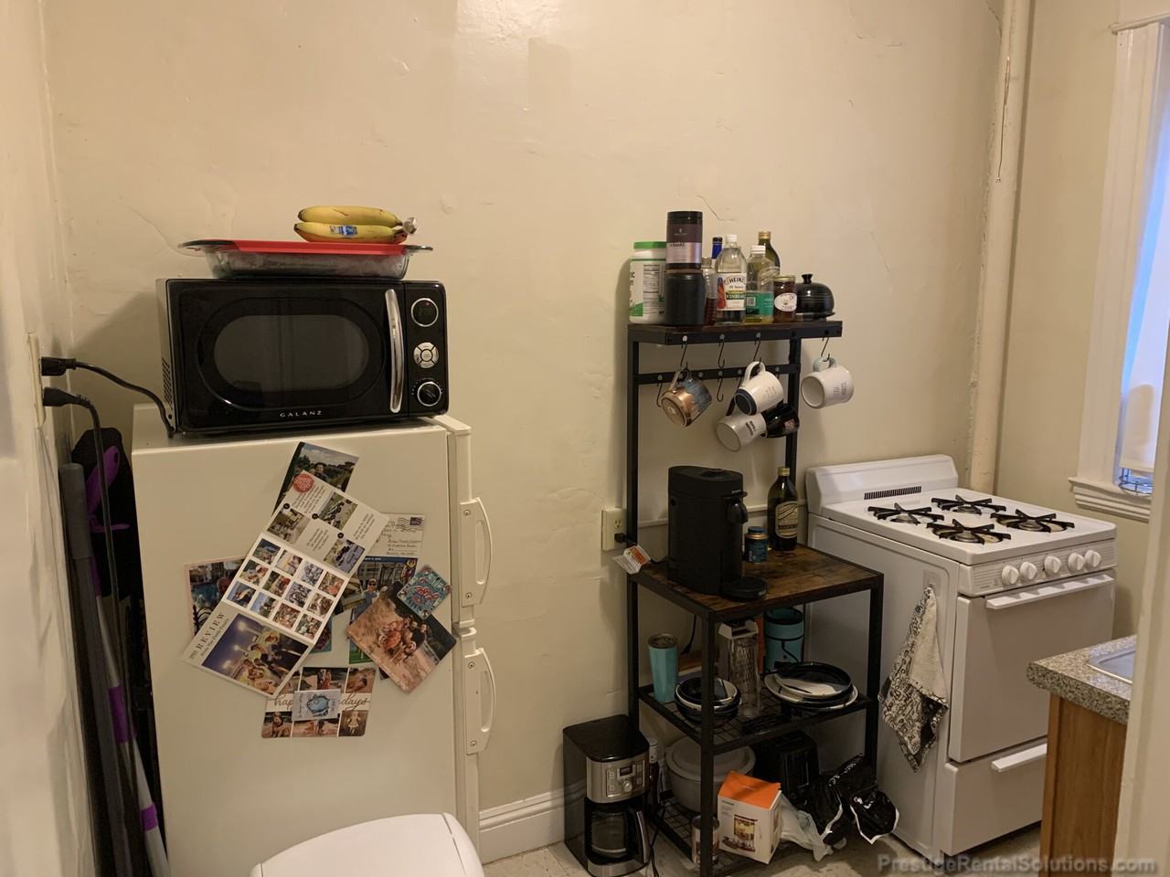 Woodstock Ave #4 - Photo 6 of 13