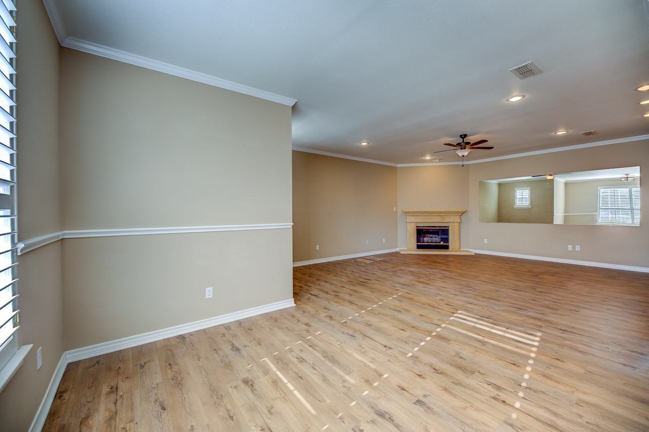 5855 Pecan Chase - Photo 7 of 34