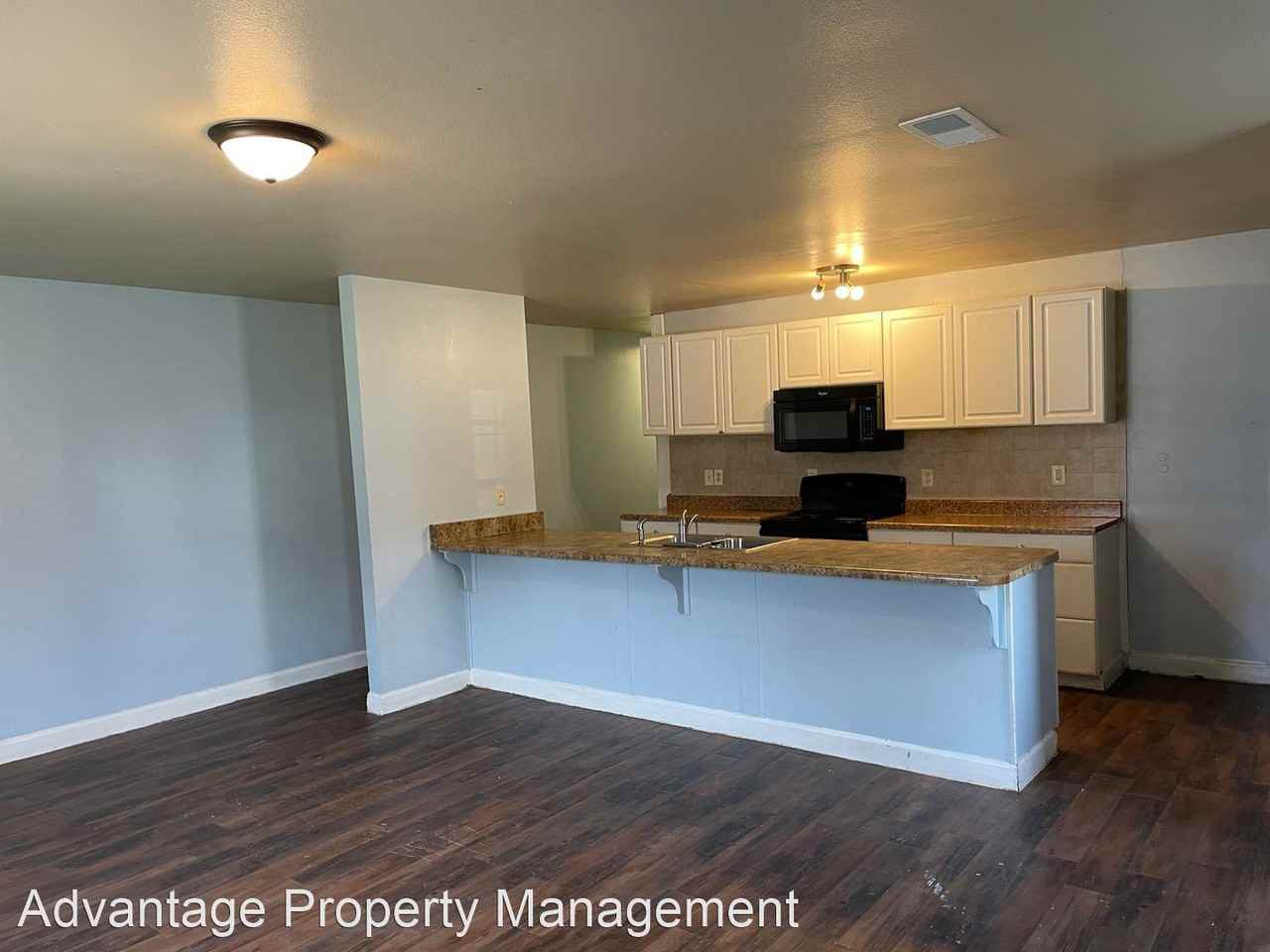 703 St. Vincent - Photo 2 of 10