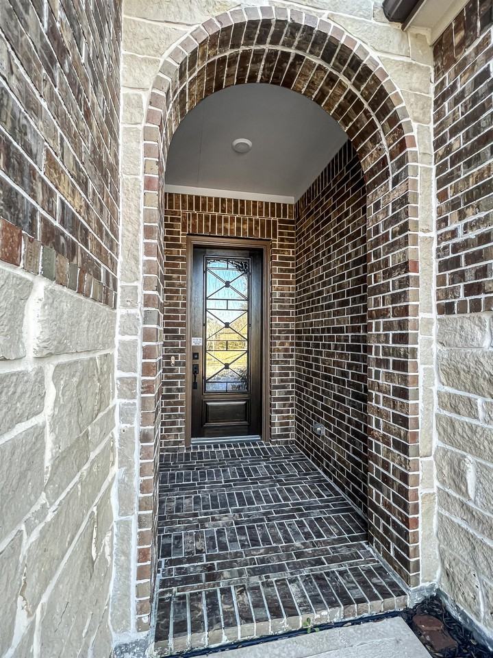 16807 Hemlock Grove Drive #0 - Photo 4 of 42