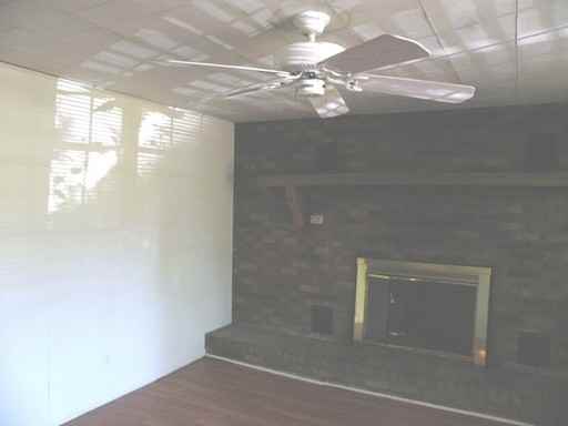 1470 Penderlea Hwy - Photo 2 of 4