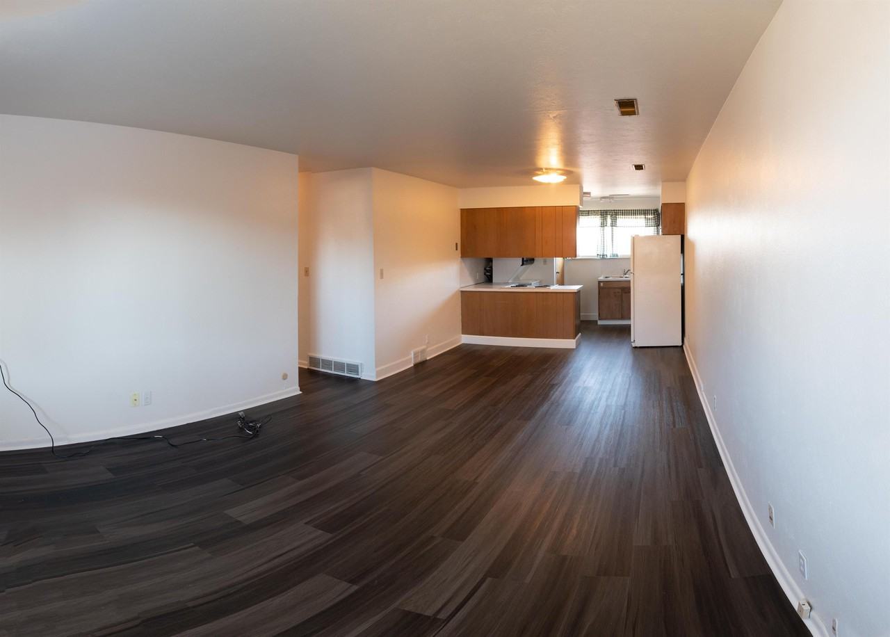 1749 Oxford Dr #2 - Photo 2 of 13