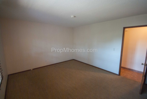 2557 Palomino Ct - Photo 3 of 8