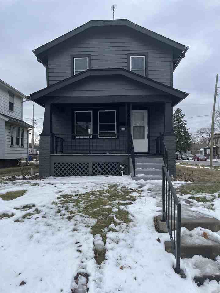 961 E 15th Ave #1 - Photo 2 of 10