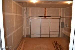 22778 Sagamore Sq - Photo 3 of 9