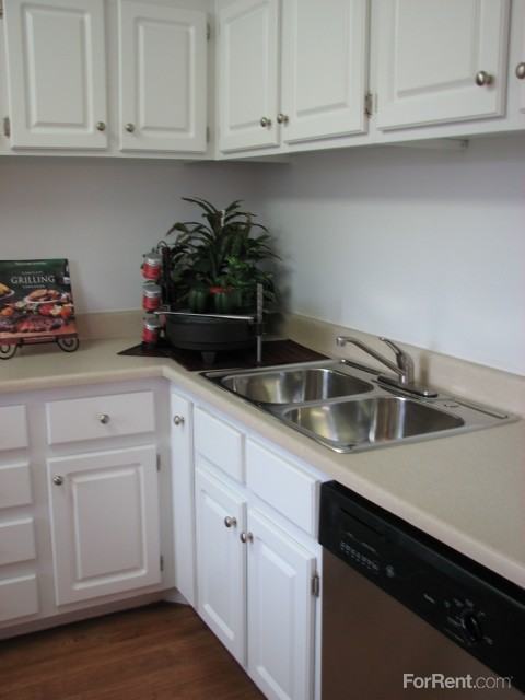 Saratoga Ridge Apartment Homes - Photo 2 of 18