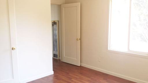 2703 Barry Pl - Photo 2 of 9