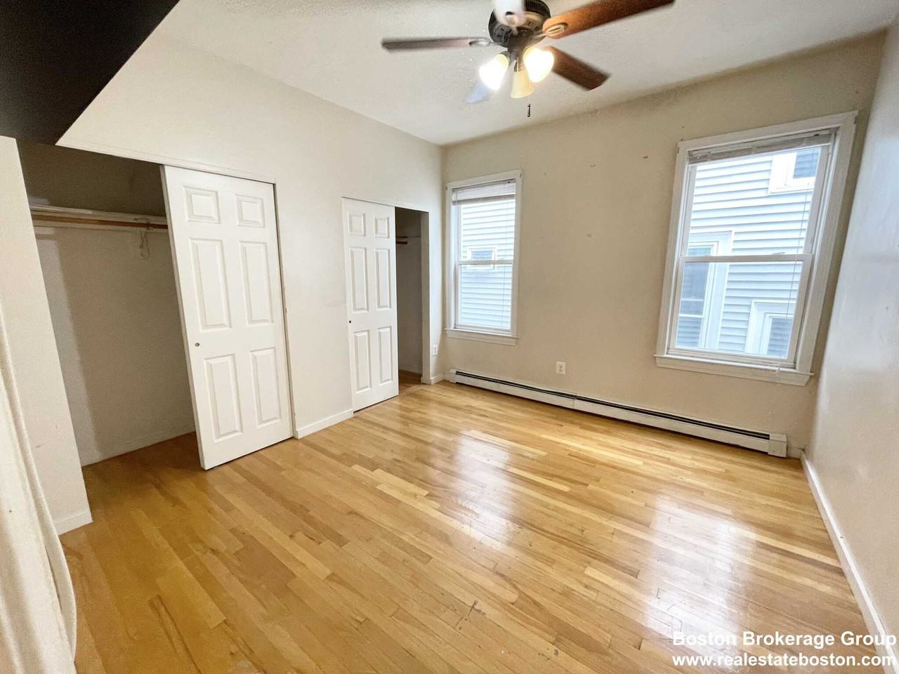 Iroquois St - Photo 7 of 15