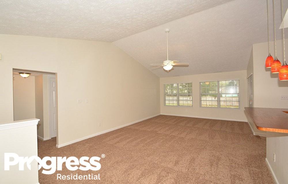 3628 Crickwood Ct - Photo 3 of 32