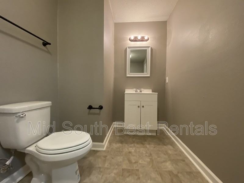 6521 Grayson Dr - Photo 5 of 8