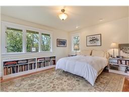 4417 S 136th St - Photo 3 of 12