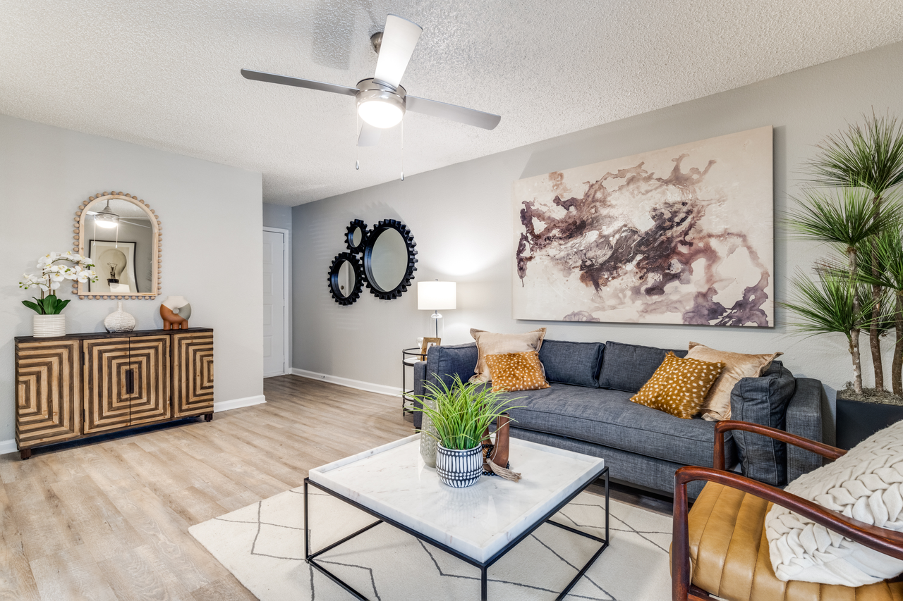 Raleigh At Towne Crossing - Photo 3 of 50