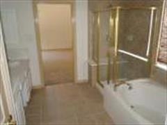 1160 Meadows Ave - Photo 2 of 7