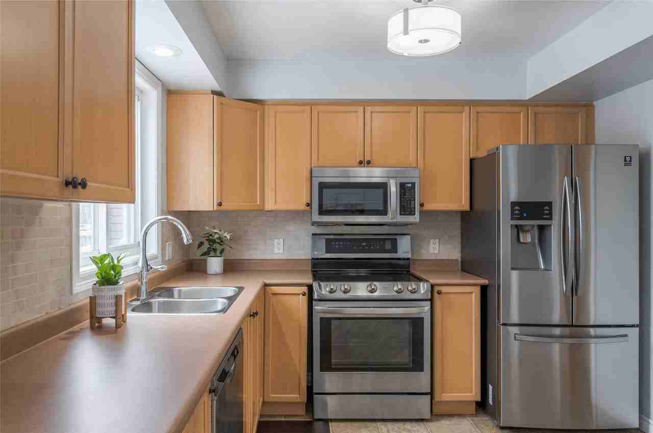 19 Durham Street West - Photo 3 of 12