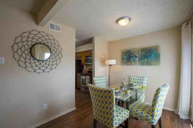 Ashford Park Apartments - Photo 3 of 13