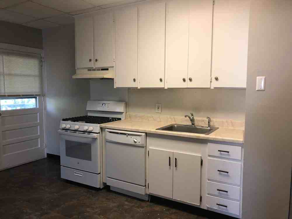 196 Washington St #196-2 - Photo 2 of 9