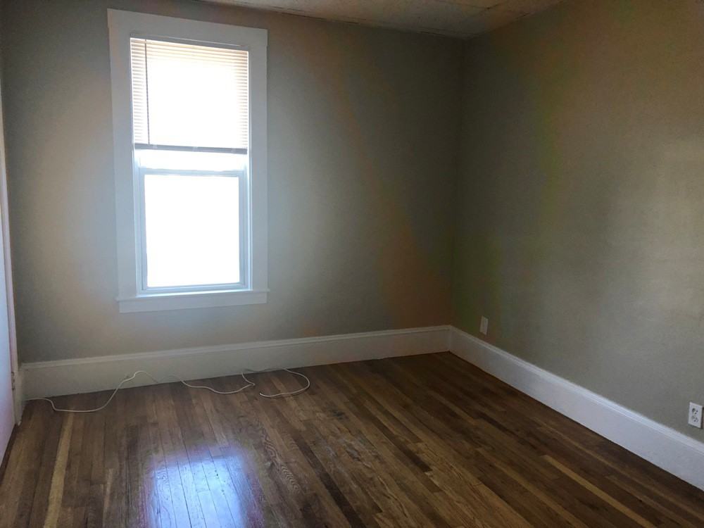 196 Washington St #196-2 - Photo 4 of 9