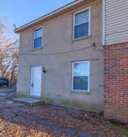 featured image of 40 Carolane Dr #1