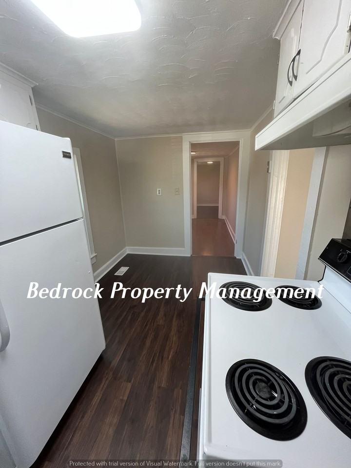 1415 12th St #1 - Photo 7 of 16