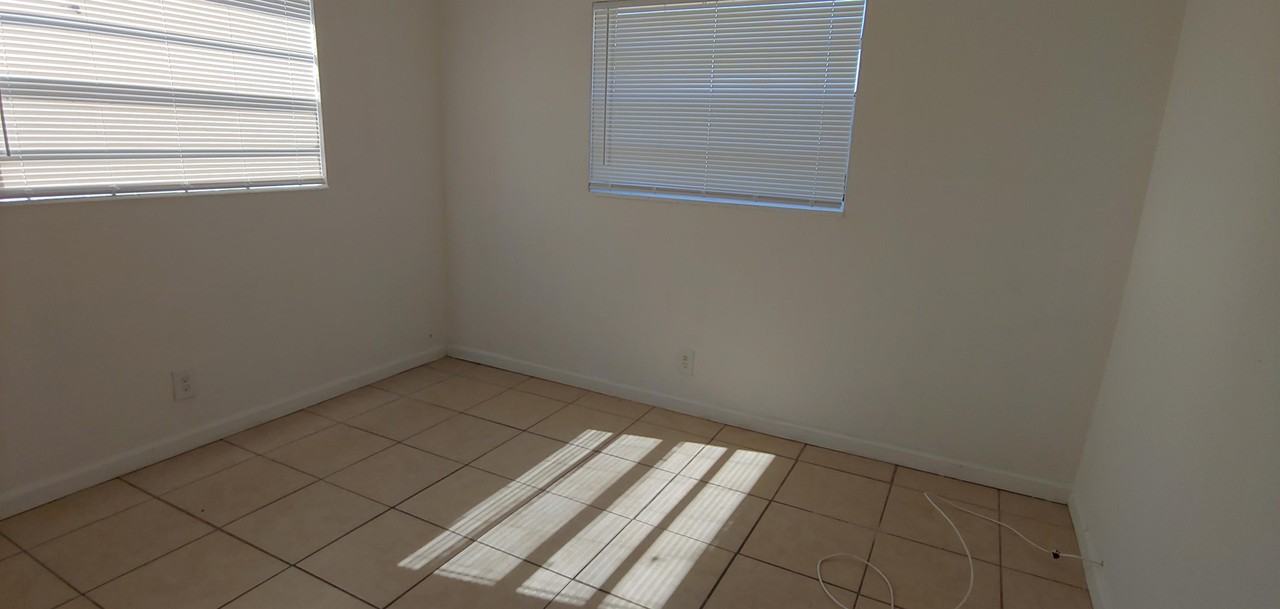 830 Nw 38th Ave #830 - Photo 7 of 7