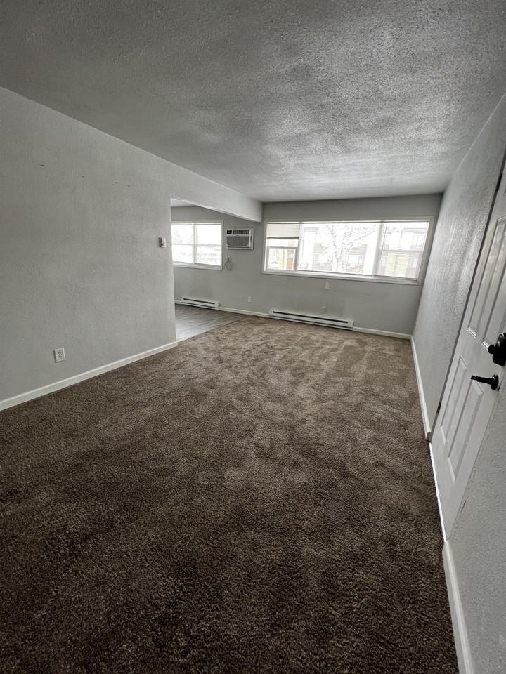 2822 8th Street North #3 - Photo 2 of 10