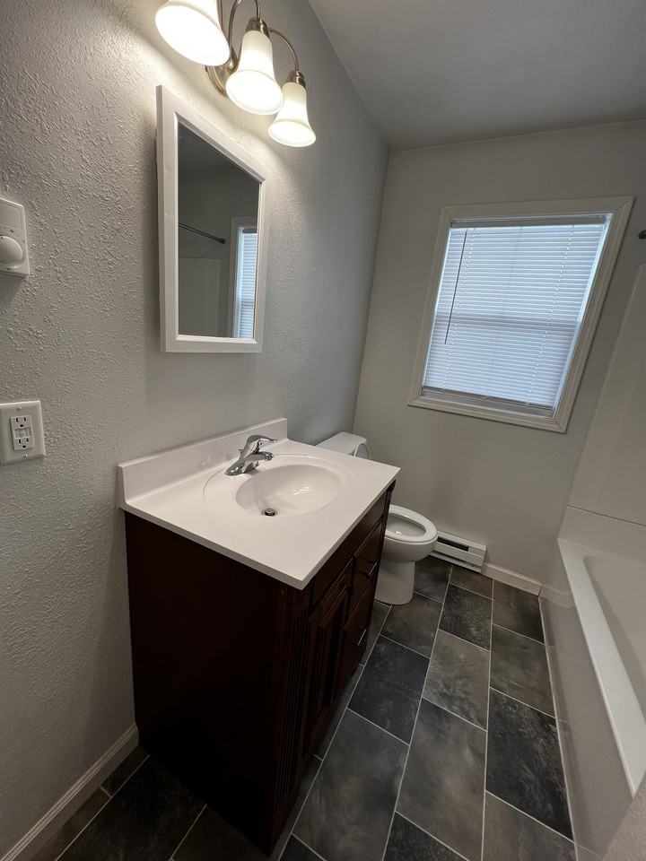 2822 8th Street North #3 - Photo 5 of 10