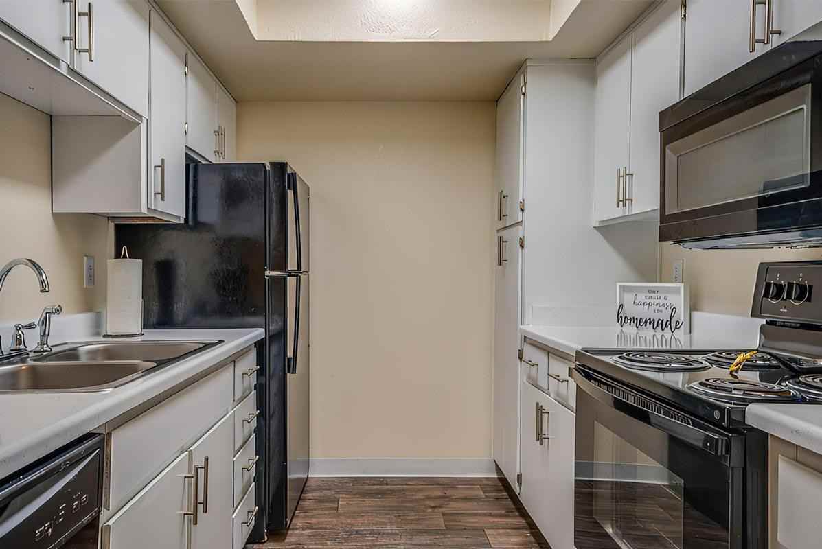 1101 North Gilbert Road - Photo 2 of 24