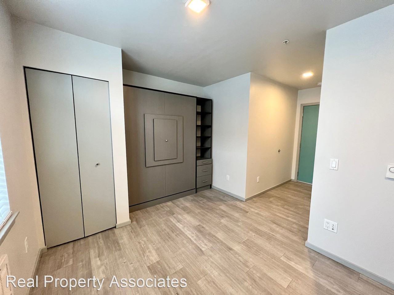 1762 NW 59th St - Photo 3 of 10