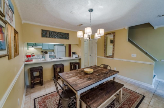 4111 Tarpon St - Photo 2 of 15