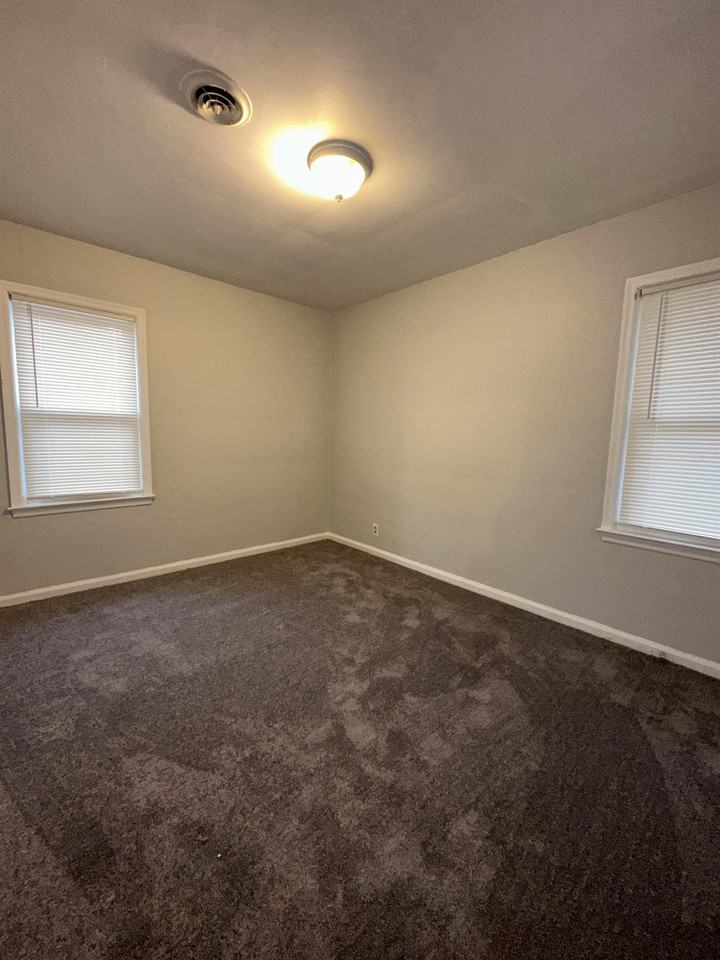 10813 Whitehill St #1 - Photo 2 of 11