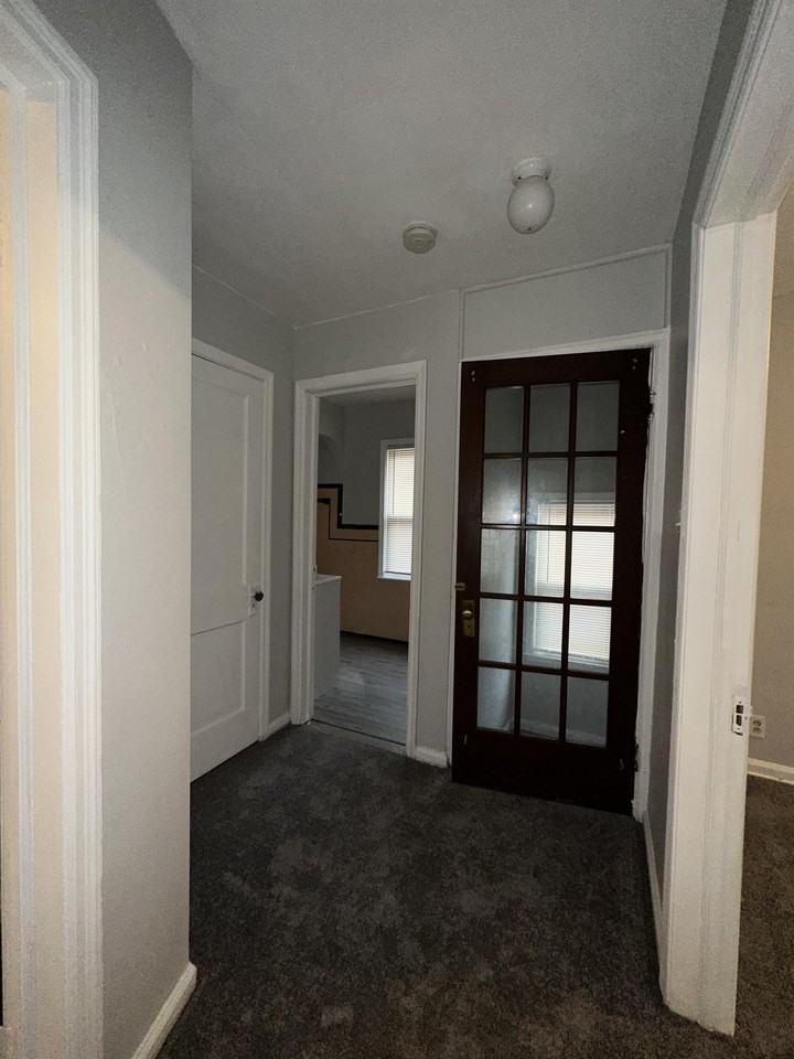 10813 Whitehill St #1 - Photo 4 of 11