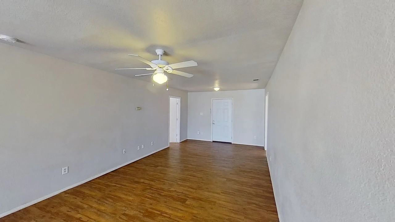 2703 Kool Ave #1 - Photo 3 of 14